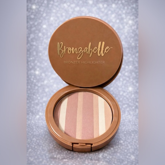 Belle by Kim Gravel Other - Belle Beauty Blushabelle Blusher Bronzer Island Glow New